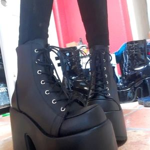 Demonia Camel 203 Black Platforms